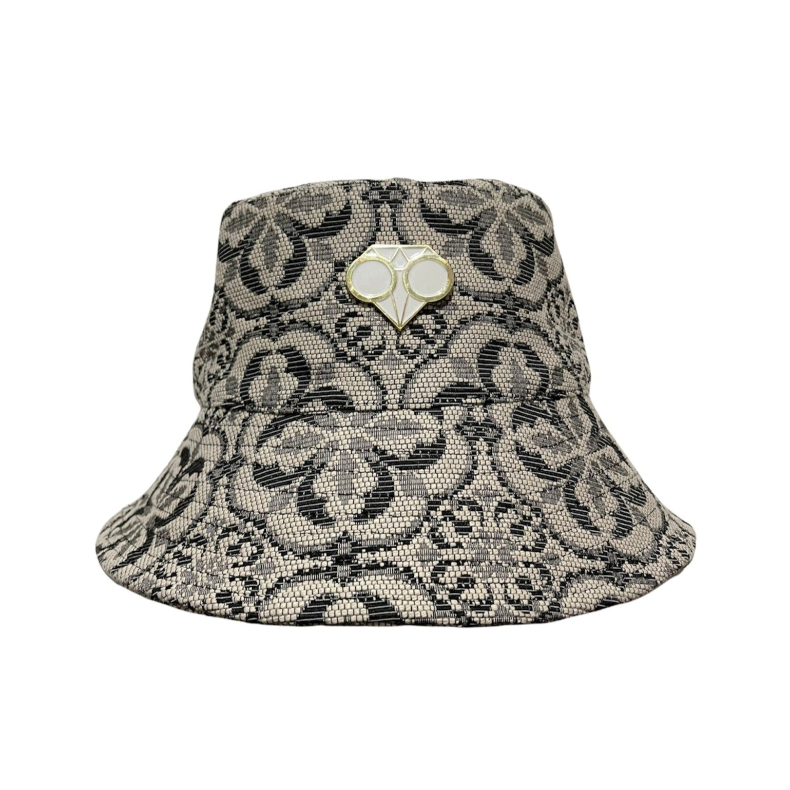 Bob de luxe bob marque française bob france bob homme bob femme bob classique bob mixte bob unisexe bob de qualité bob bio bob emilie black bob haute couture bob prêt-à-porter bob streetwear bob accessoire bob imprimé bob en nylon coton bob confortable bob avec doublure bob résistant