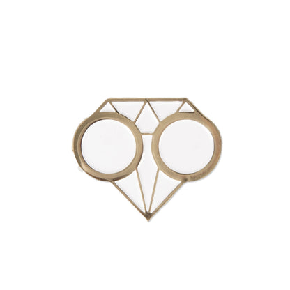 Pins Blingtoy Since 2009 Blanc Or de luxe marque française france homme femme classique de qualité prêt-à-porter streetwear accessoire de qualité résistant élégant chic raffiné en laiton.